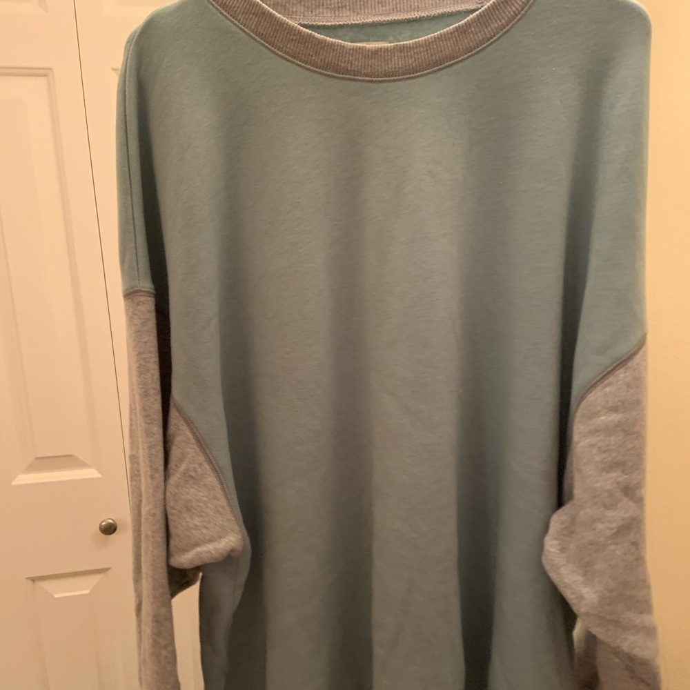 AMERICAN EAGLE CREWNECK
